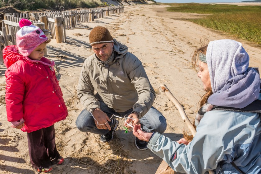 Plastic balloon strings; photo by Kim Novino